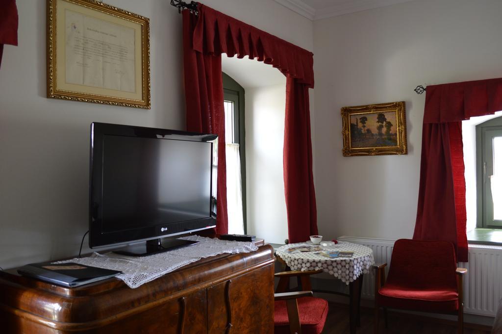 Edvy Malom Fogado Barokk Udvarhaz Pápa Exteriér fotografie